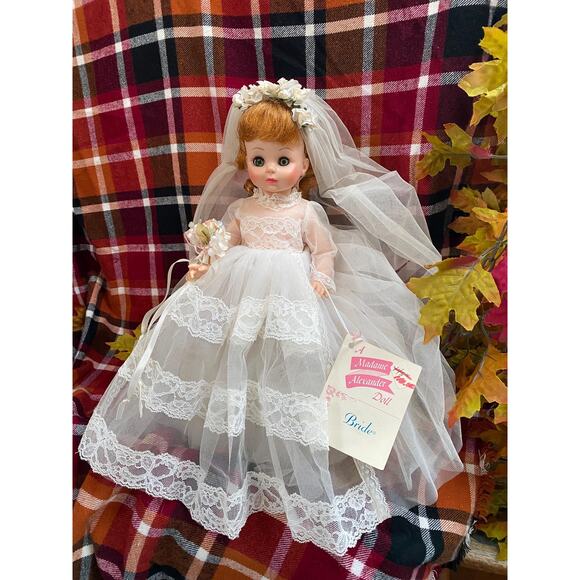 Vintage Madame Alexander Doll Bride Strawberry Blonde 14" Box & Tag #1565 1973 - Picture 1 of 6